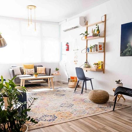 Santurcia Hostel (Adults Only) Сан-Хуан Экстерьер фото