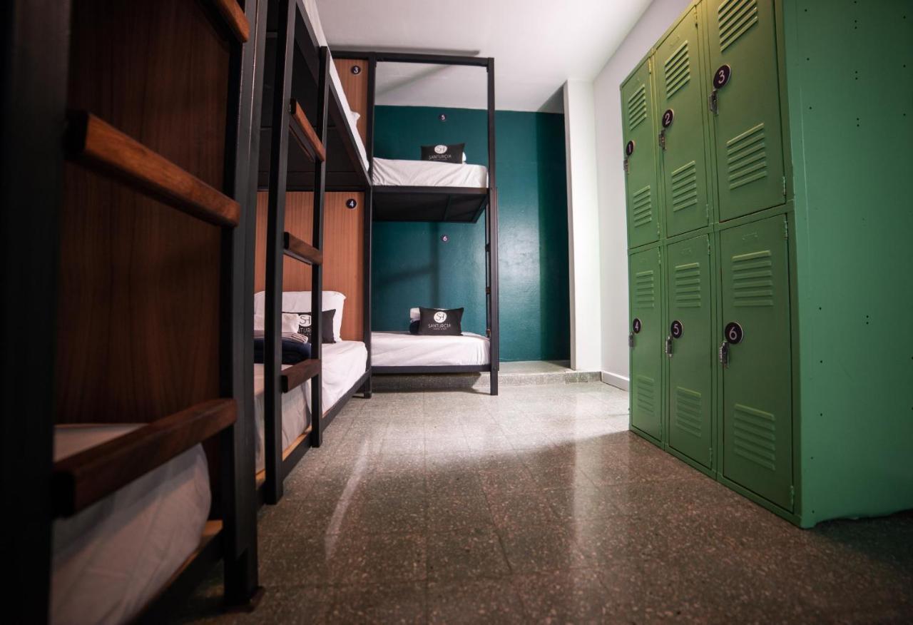 Santurcia Hostel (Adults Only) Сан-Хуан Экстерьер фото