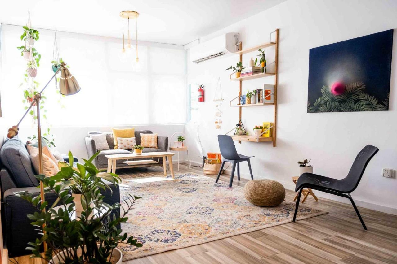Santurcia Hostel (Adults Only) Сан-Хуан Экстерьер фото